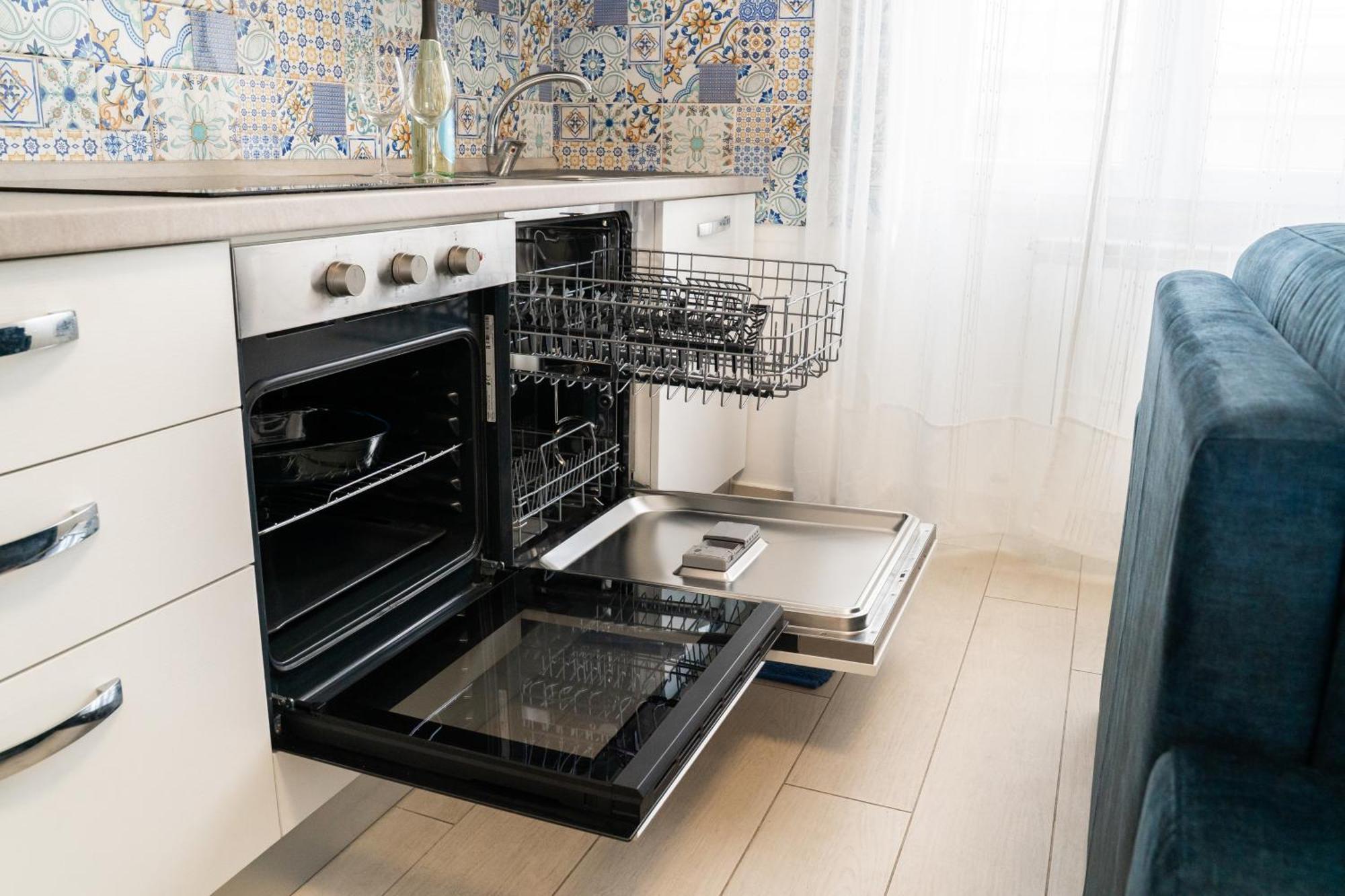 Danyshome Giove Davanti Al Mare Apartment Terracina