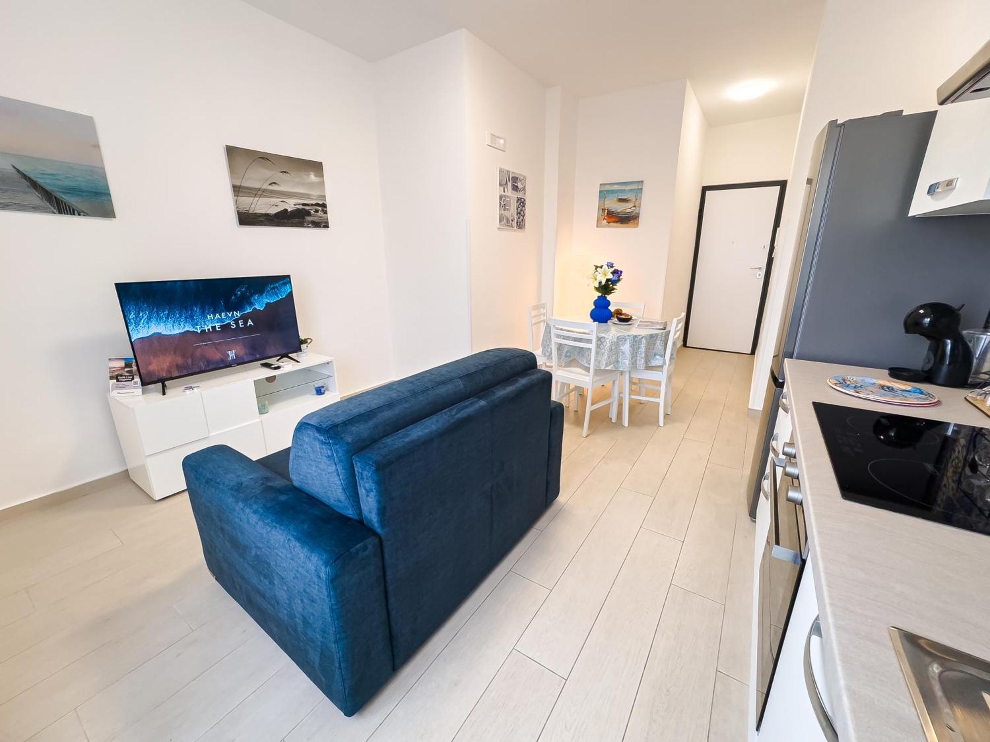 Apartment Danyshome Giove Davanti Al Mare